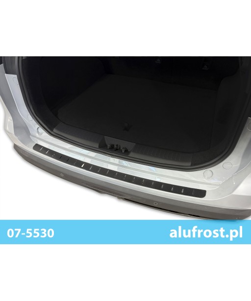 Płaska nakładka na zderzak (stal + folia karbonowa) CHERY TIGGO 7