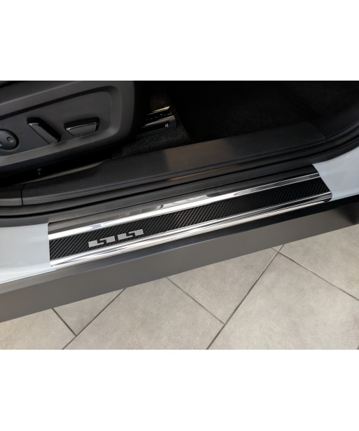 Nakładki progowe + folia karbonowa MITSUBISHI OUTLANDER IV