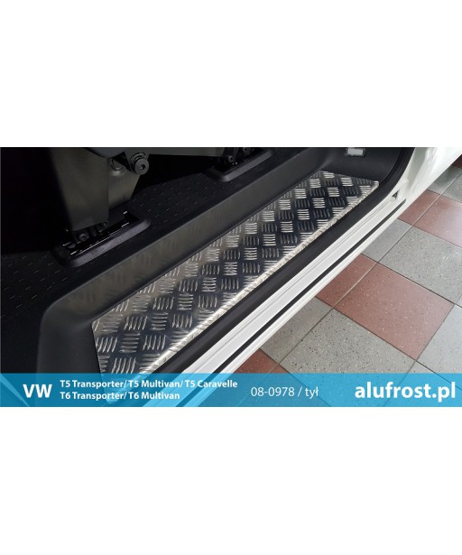Nakładki na stopnie wewnętrzne (aluminiowe tylne) VW T5 TRANSPORTER / MULTIVAN / CARAVELLE | T6 TRANSPORTER / MULTIVAN